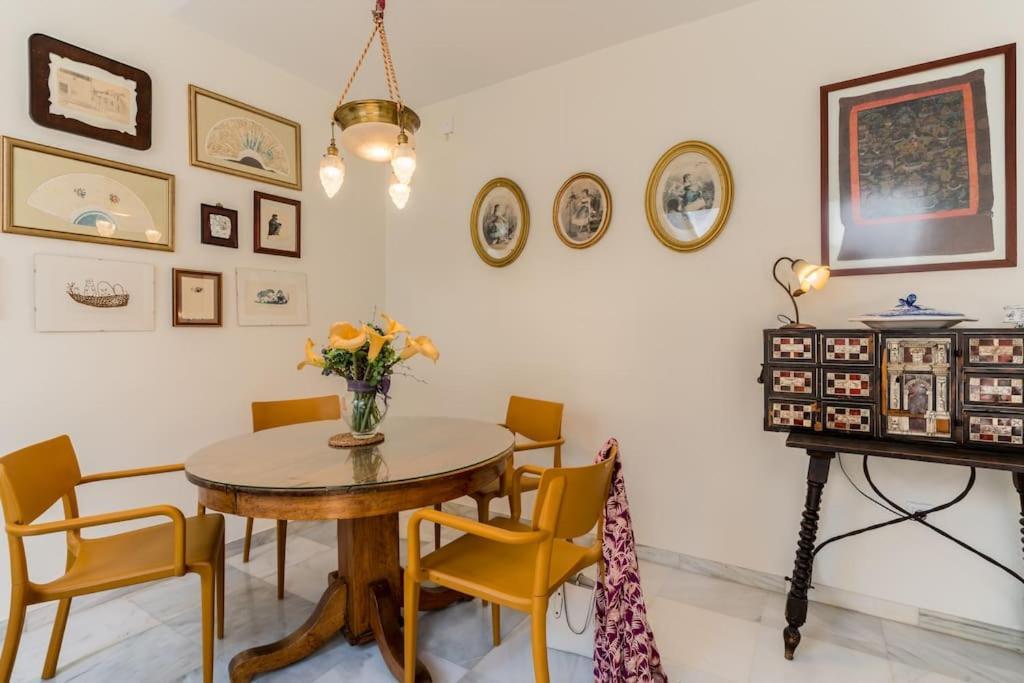 Apartamentos Rg, San Vicente 22 Seville Ngoại thất bức ảnh