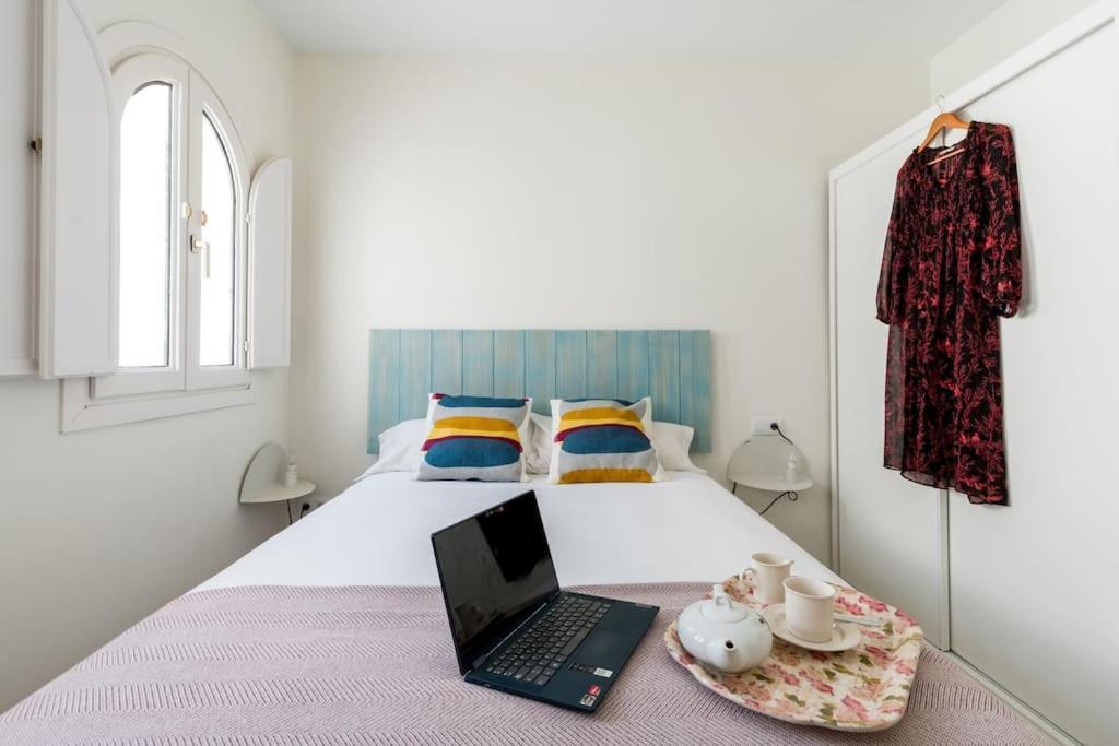 Apartamentos Rg, San Vicente 22 Seville Ngoại thất bức ảnh