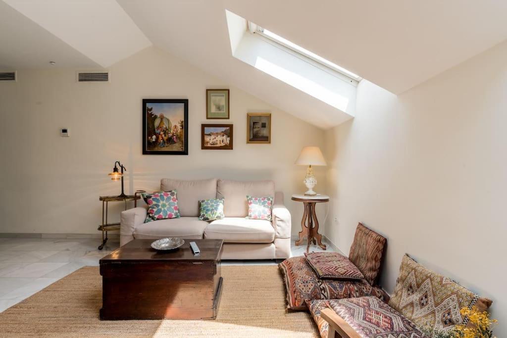 Apartamentos Rg, San Vicente 22 Seville Ngoại thất bức ảnh
